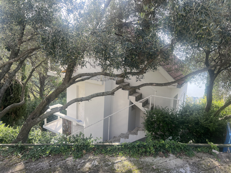 Kuca na Suscepanu sa pogledom na more