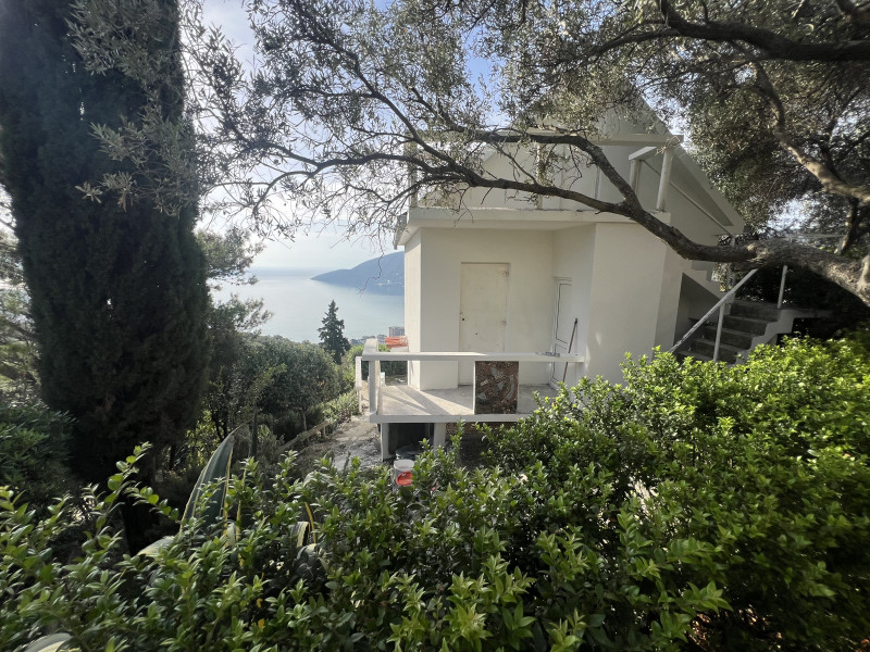 Kuca na Suscepanu sa pogledom na more